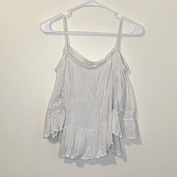 L.A. Hearts Smocked off the Shoulder Crop Top - Picture 1 of 3